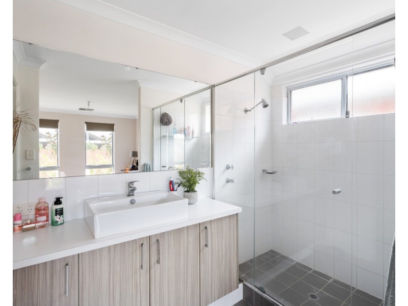 4 Howell Court, Guildford WA 6055