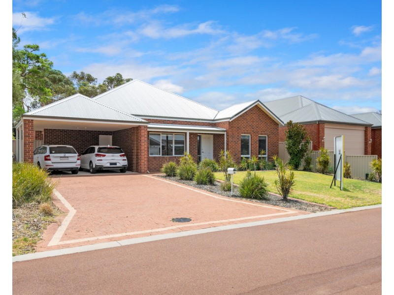 4 Howell Court, Guildford WA 6055