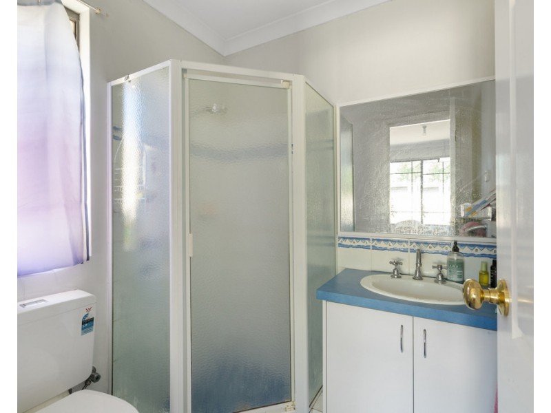 8 Hove Court, Lynwood WA 6147