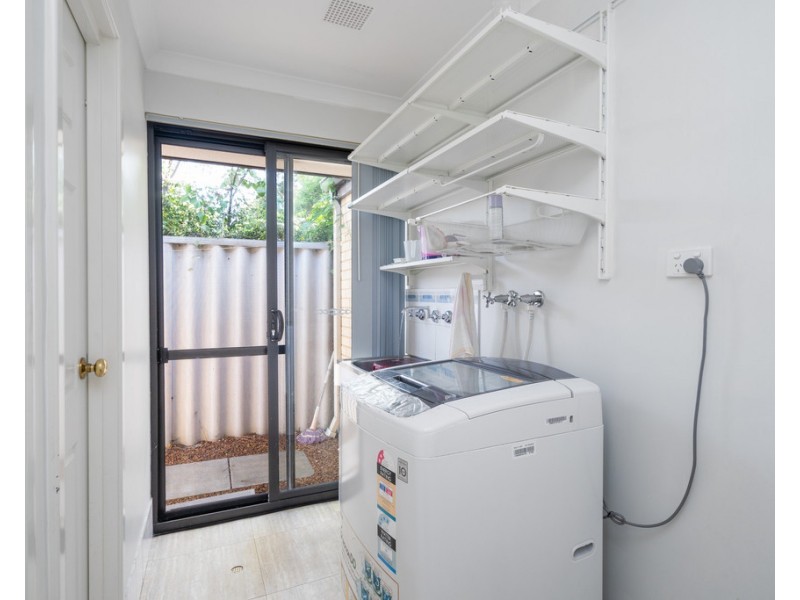 8 Hove Court, Lynwood WA 6147