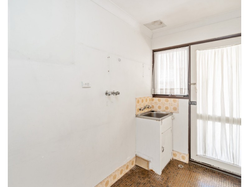 49 Meadowbrook Drive, Parkwood WA 6147