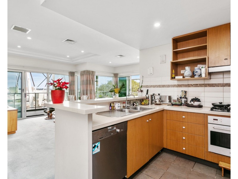 14/1 Preston Street, Como WA 6152