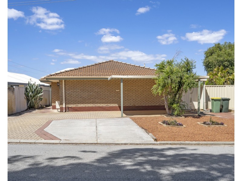 16 Mandora Way, Riverton WA 6148