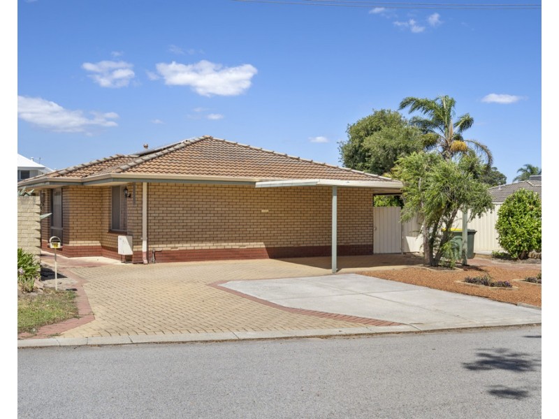 16 Mandora Way, Riverton WA 6148