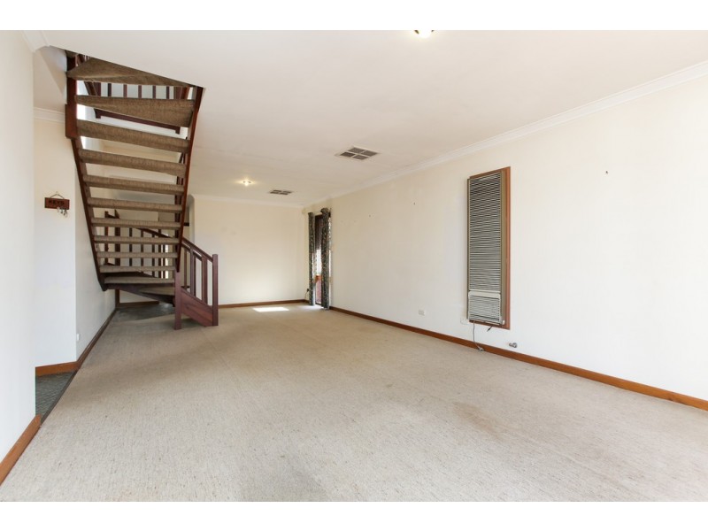 3 Duggan Ct, Kardinya WA 6163