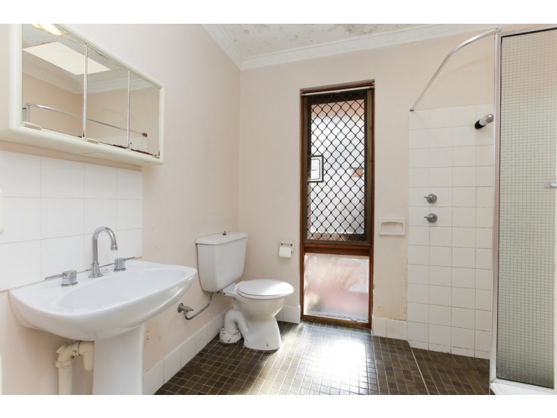 3 Duggan Ct, Kardinya WA 6163