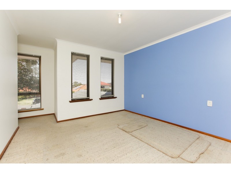 3 Duggan Ct, Kardinya WA 6163