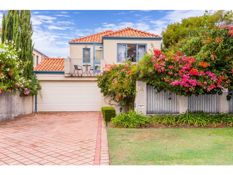 1/43 Macrae Rd, Applecross WA 6153