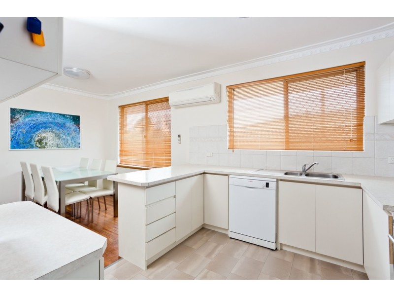 17A Pickering Way, Booragoon WA 6154