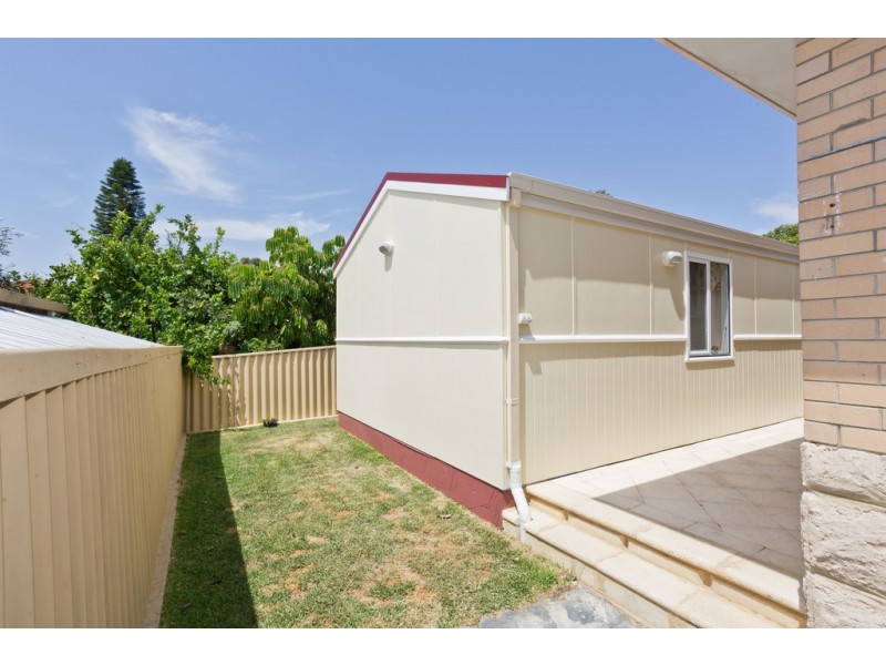 17A Pickering Way, Booragoon WA 6154