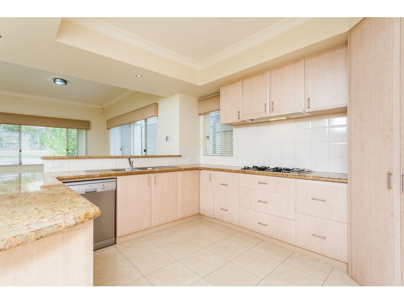 7A Searle Rd, Ardross WA 6153