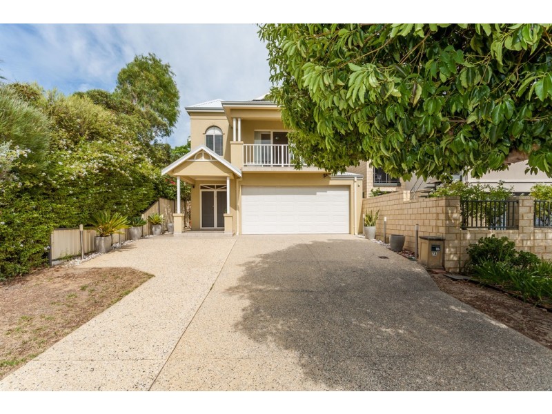 7A Searle Rd, Ardross WA 6153