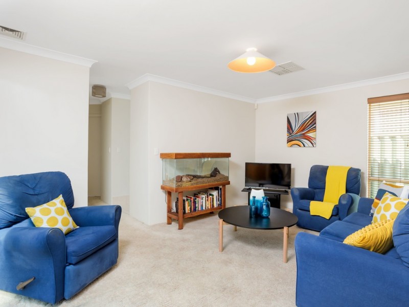 32 Ogilvie Rd, Mount Pleasant WA 6153