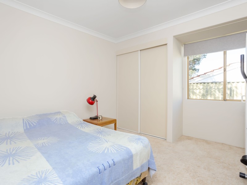 32 Ogilvie Rd, Mount Pleasant WA 6153