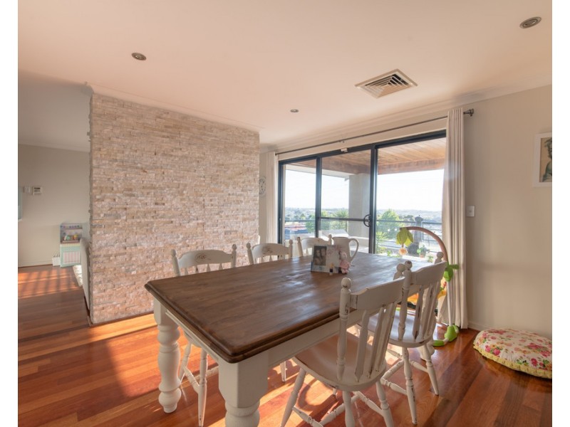 14 Seascape View, Yangebup WA 6164
