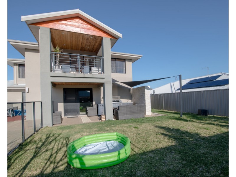 14 Seascape View, Yangebup WA 6164