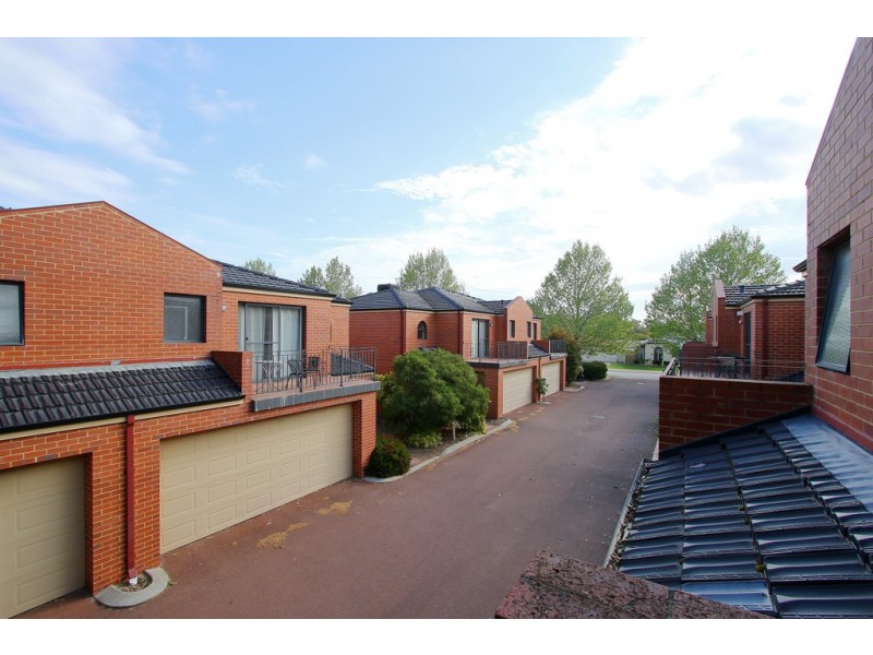 5/31 The Lakes Blvd, Jandakot WA 6164