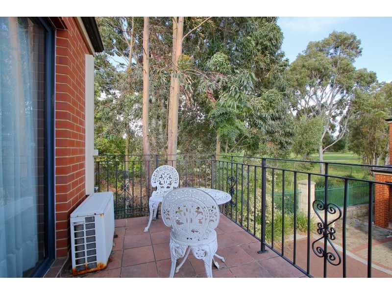 5/31 The Lakes Blvd, Jandakot WA 6164