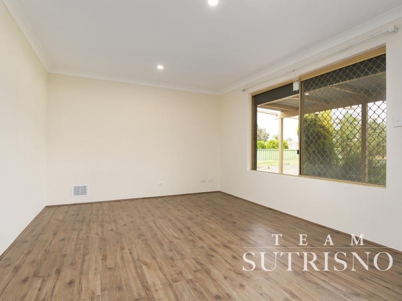 4 Ayres Court, Parkwood WA 6147