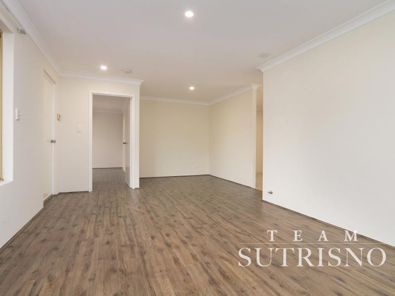 4 Ayres Court, Parkwood WA 6147