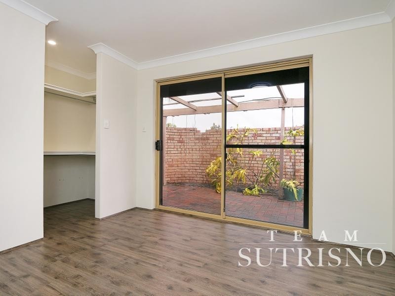 4 Ayres Court, Parkwood WA 6147