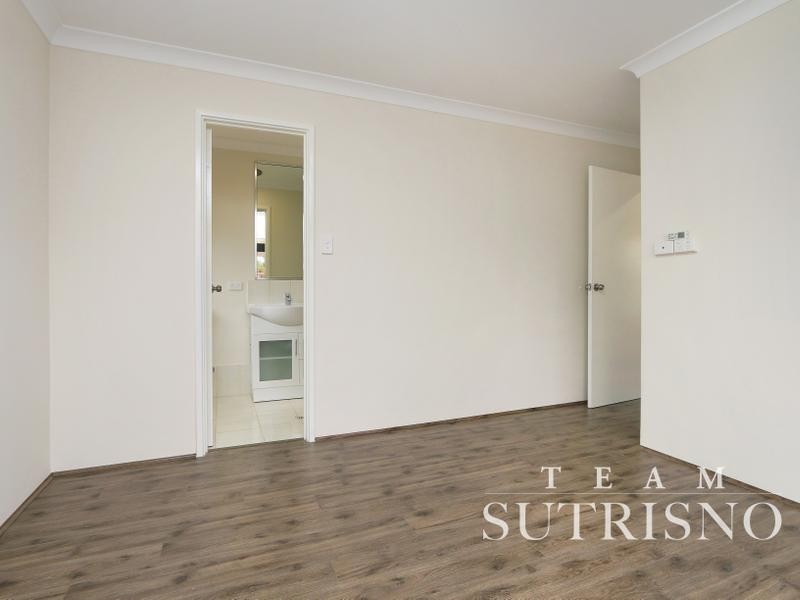 4 Ayres Court, Parkwood WA 6147