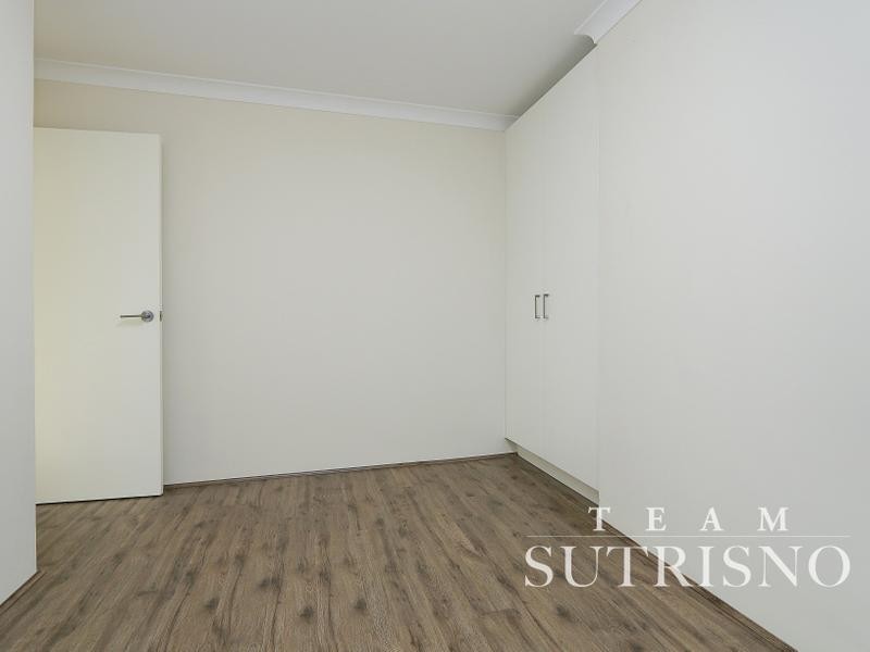 4 Ayres Court, Parkwood WA 6147