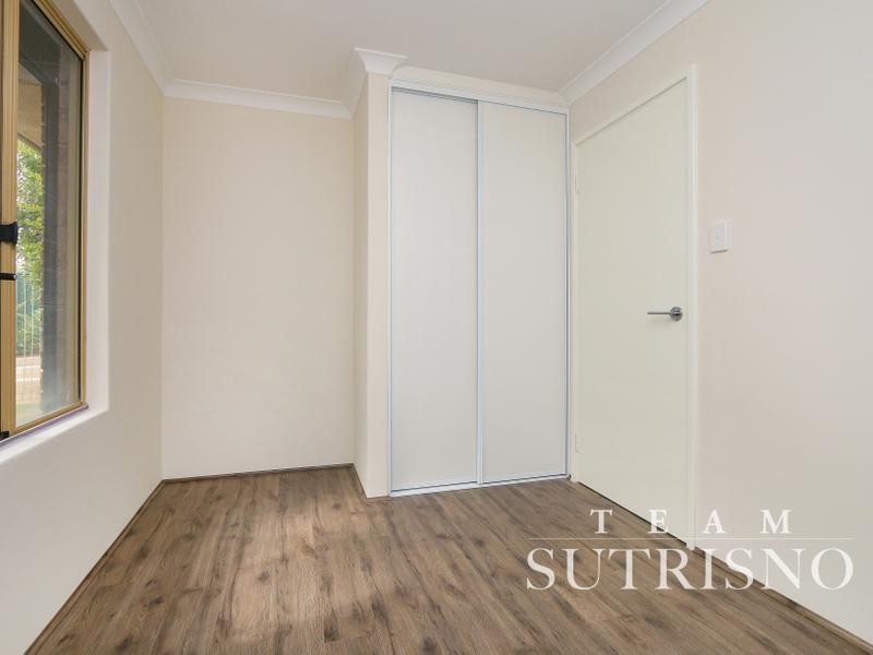 4 Ayres Court, Parkwood WA 6147