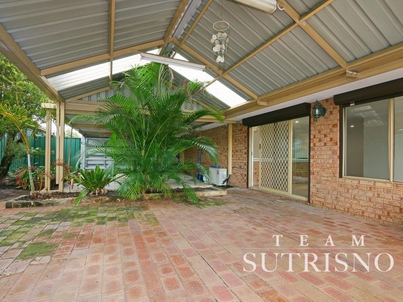 4 Ayres Court, Parkwood WA 6147