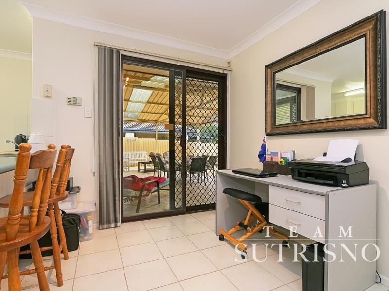 48 Romney Way, Parkwood WA 6147