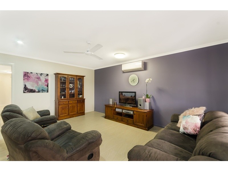 14 Jarvis Street, Burdell QLD 4818