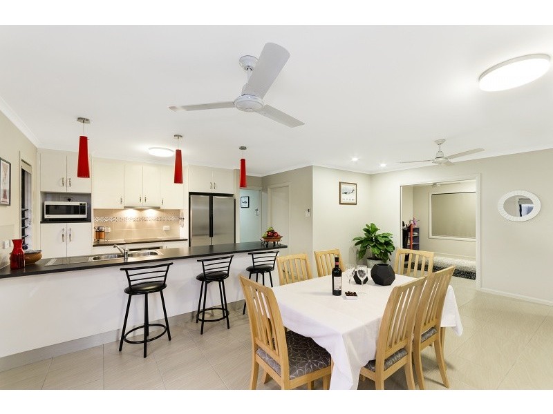 14 Jarvis Street, Burdell QLD 4818