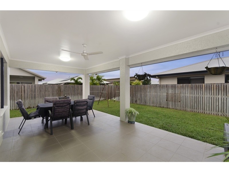 14 Jarvis Street, Burdell QLD 4818