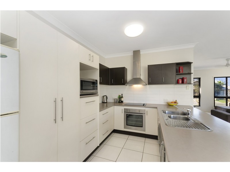 20 Tahlia Circuit, Mount Louisa QLD 4814