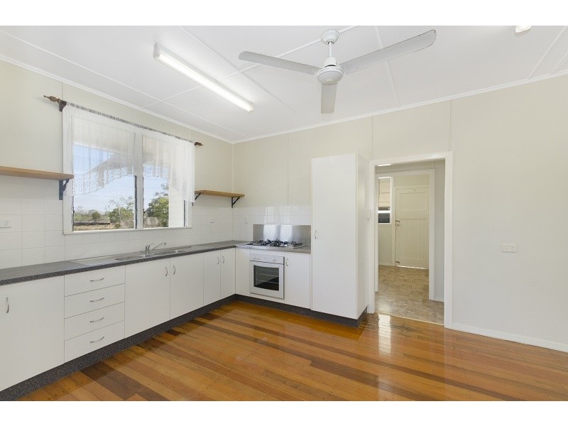 12B Brady Road, Oak Valley QLD 4811