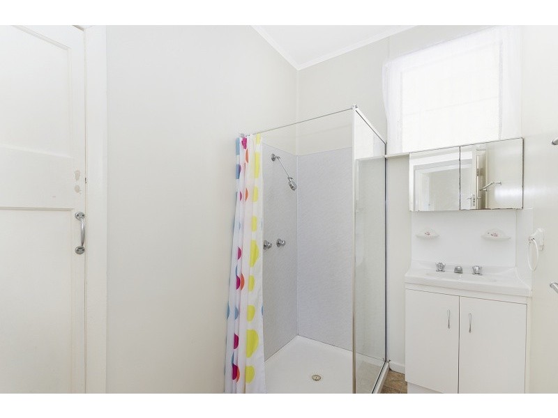 12B Brady Road, Oak Valley QLD 4811