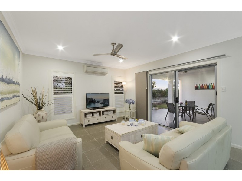 48 Sunhaven Boulevard, Burdell QLD 4818