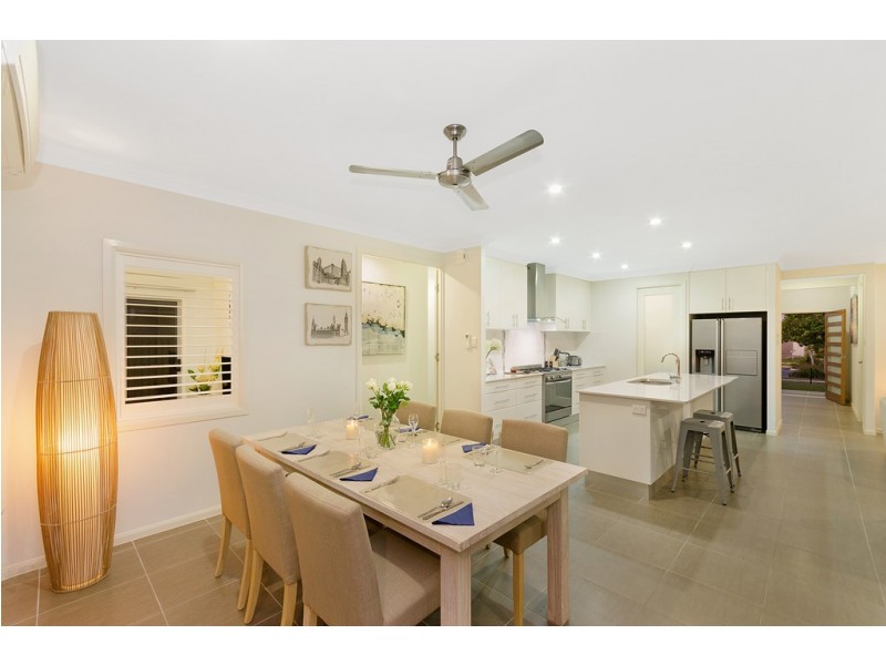 48 Sunhaven Boulevard, Burdell QLD 4818