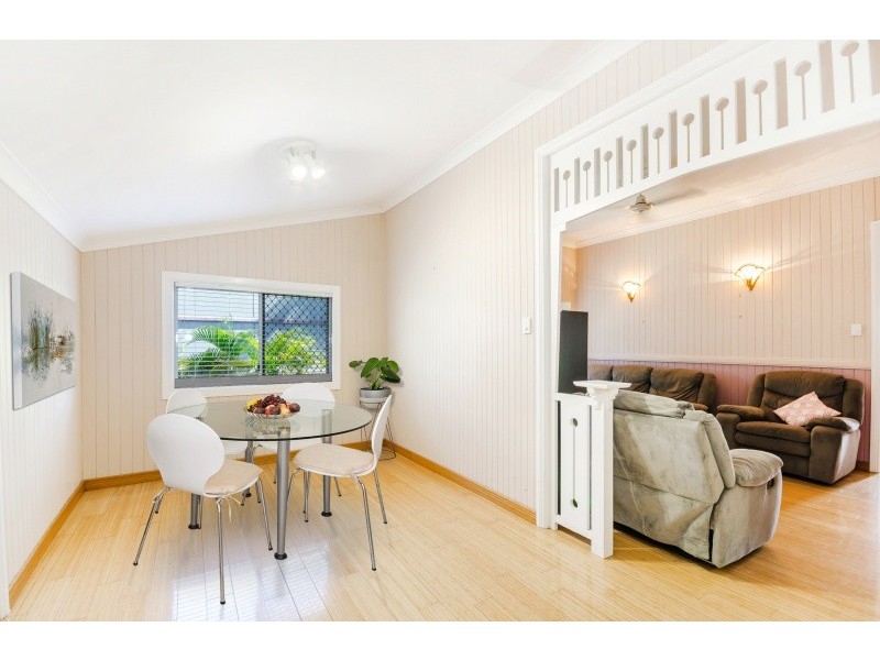 48 Queens Road, Hermit Park QLD 4812