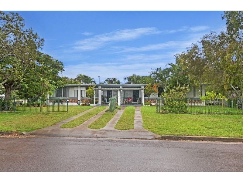 15 Buckby Street, Pallarenda QLD 4810