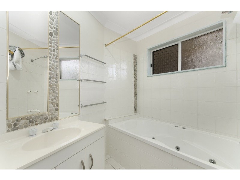 1 Pentas Court, Annandale QLD 4814