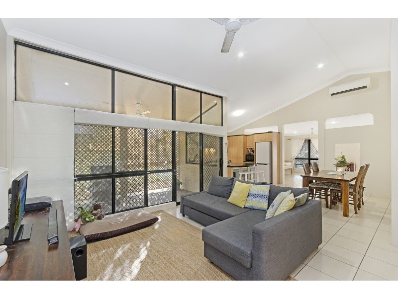 14 Sweetgum Place, Kirwan QLD 4817