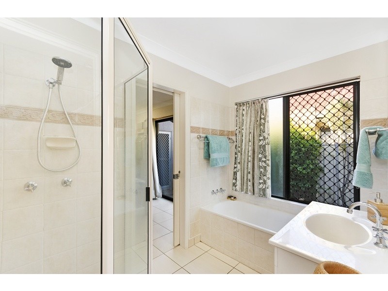 14 Sweetgum Place, Kirwan QLD 4817