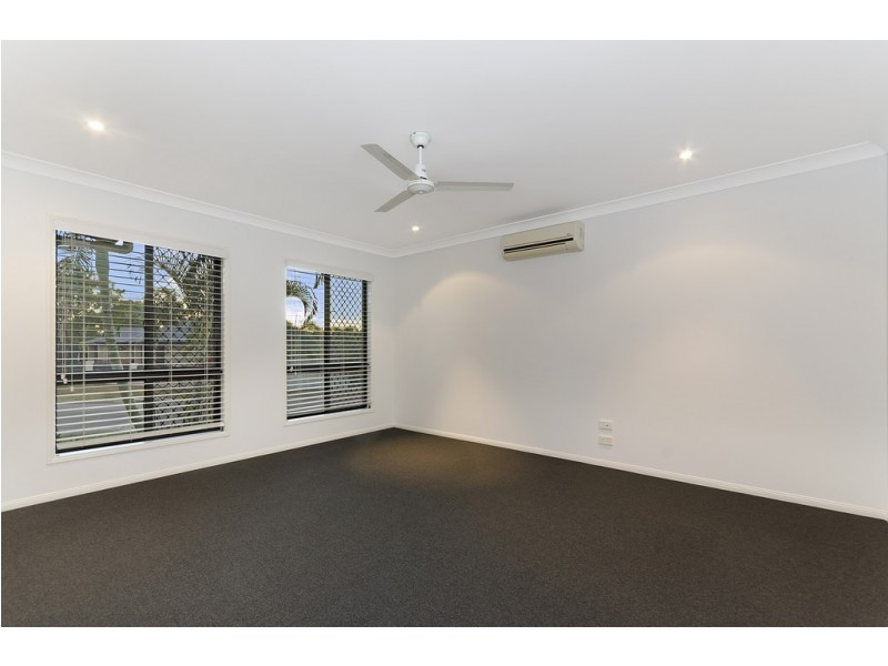 164 Goicoechea Drive, Bushland Beach QLD 4818