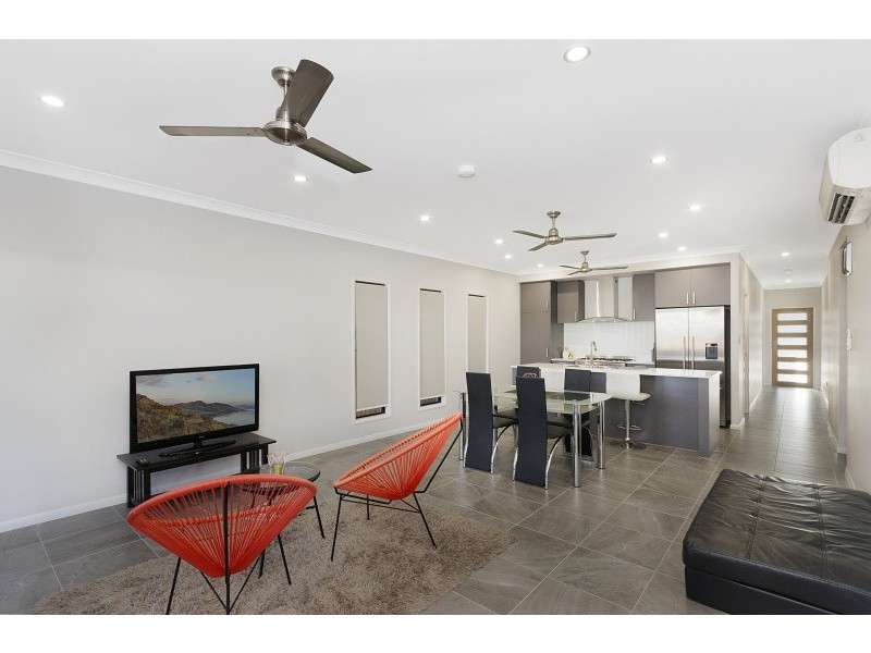 26 Emperor Boulevard, Burdell QLD 4818