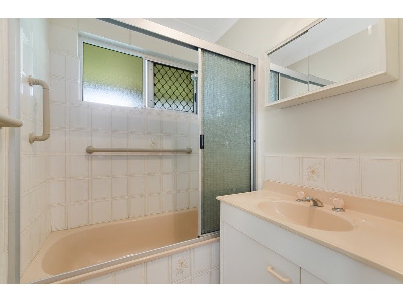 22 Gollogly lane, Rasmussen QLD 4815