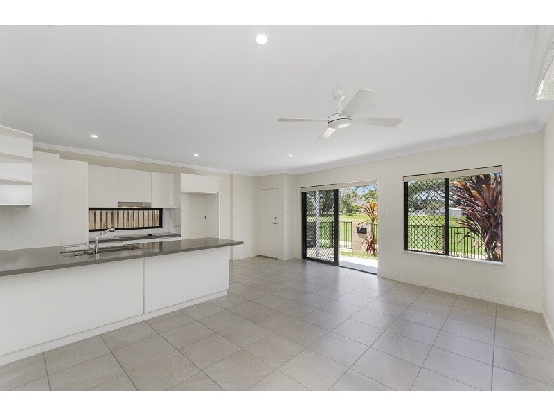 38 Goode Lane, Oonoonba QLD 4811