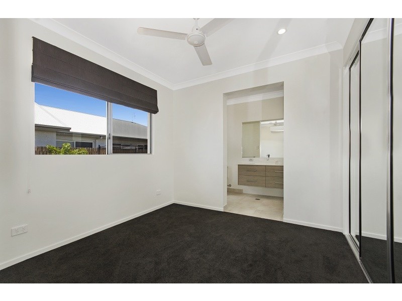 18 Friday Avenue, Burdell QLD 4818