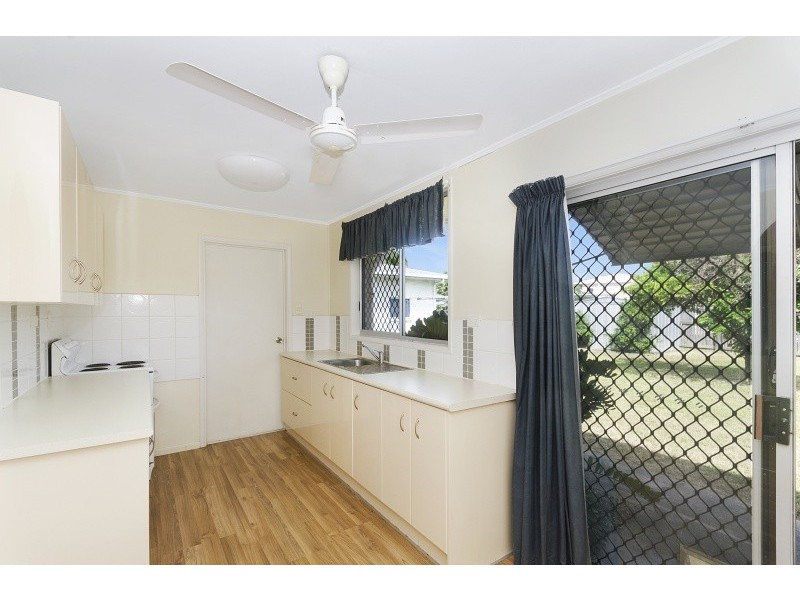 4 Churinga Street, Kirwan QLD 4817