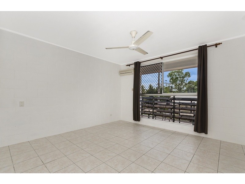 6/18 Armstrong Street, Hermit Park QLD 4812